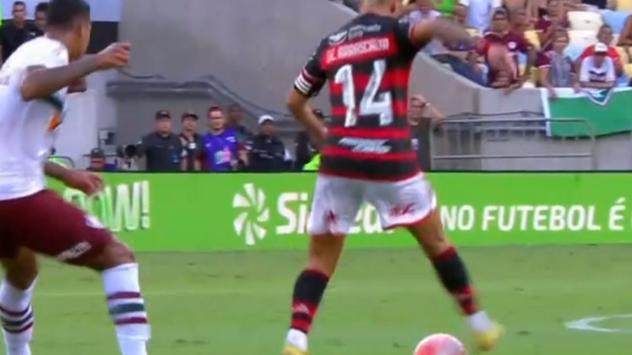 VÍDEO: FLAMENGO FAZ GOLAÇO COM AS 'LETRAS' DOS CRAQUES